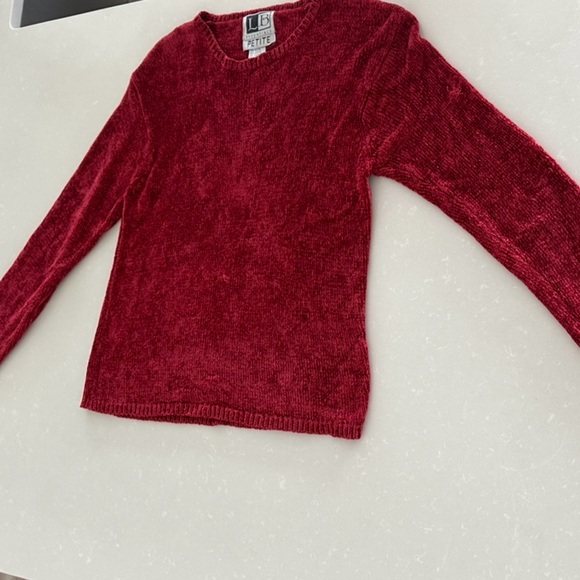 L&B Tops - L B Petite Red Sweater Shirt